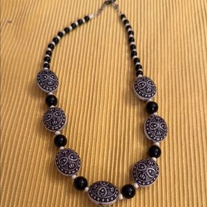 Black and White Textured Beaded Necklace